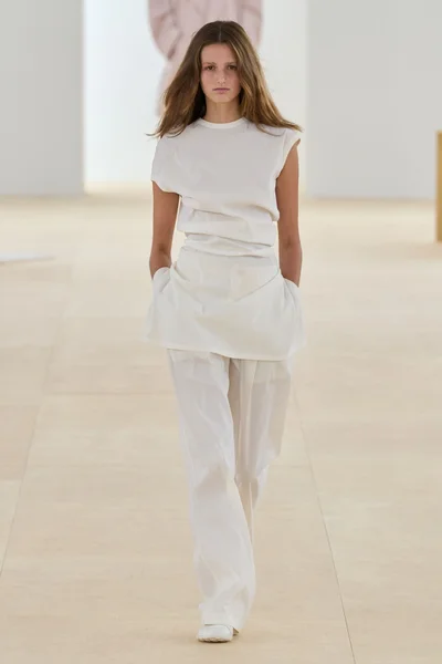 Look 21